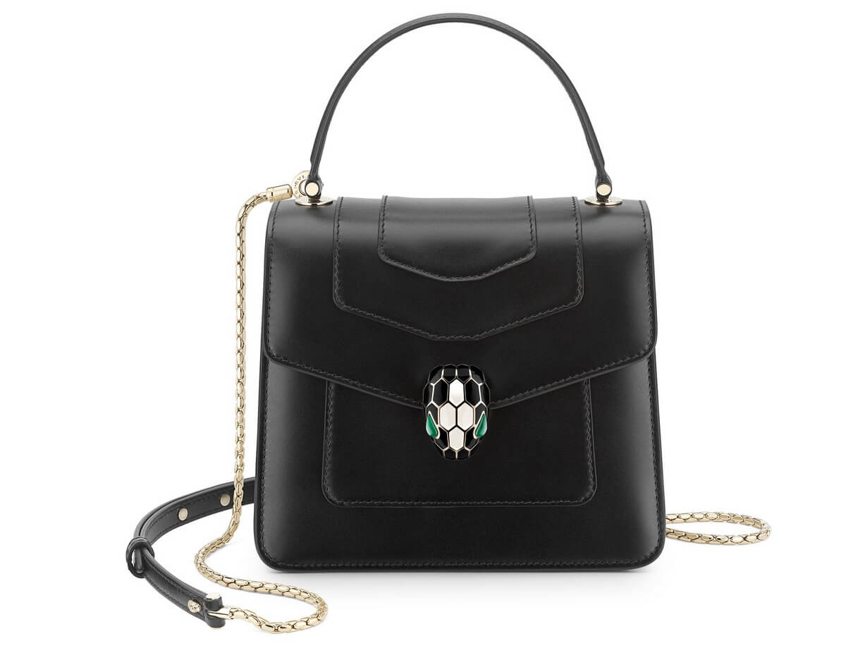 Дженнифер Лопез и Эмма Робертс с сумочками BVLGARI