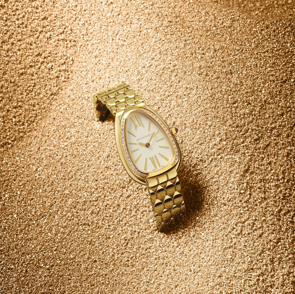 Bvlgari представляют новые модели часов Serpenti Seduttori