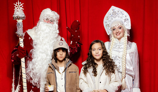 В Галереях «Времена Года» прошла Новогодняя Ёлка Vremena Goda Kids