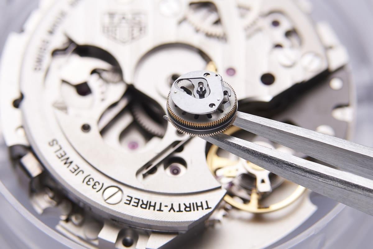 Tag Heuer представляет новые Carrera c мануфактурным механизмом Calibre Heuer 02