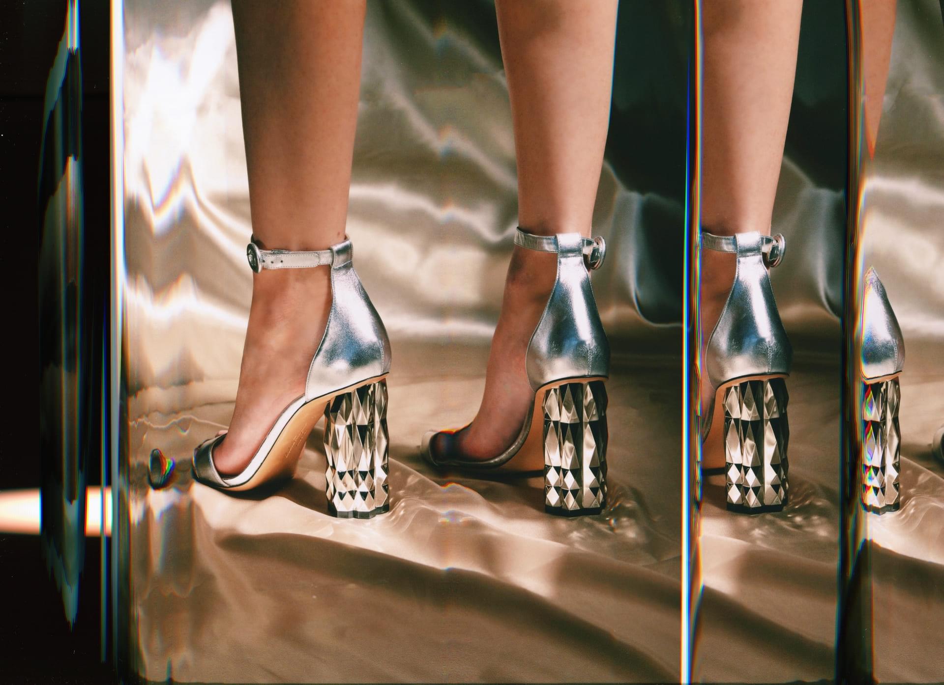 Salvatore Ferragamo представляет коллекцию Refracted