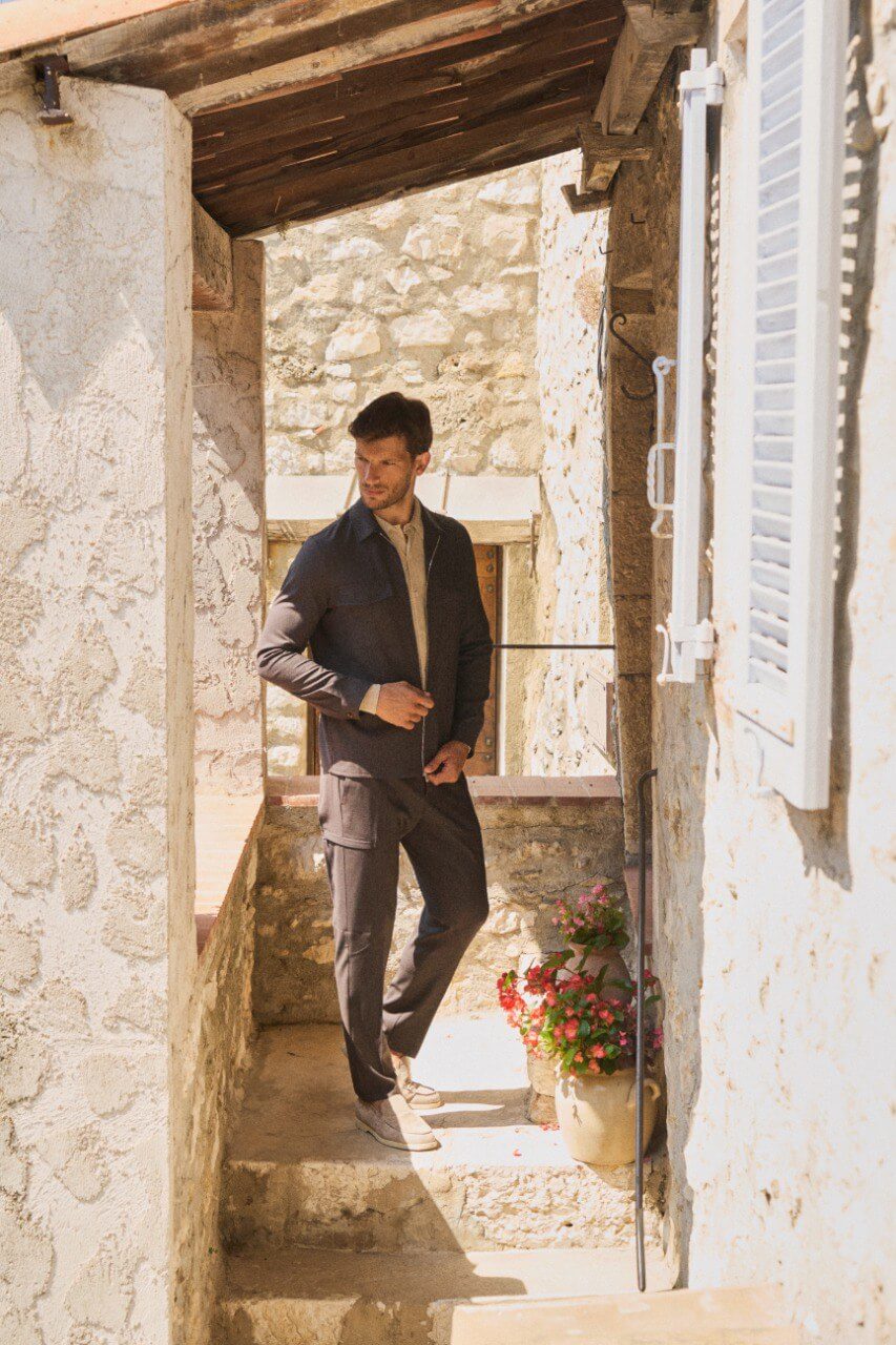 Summer SALE at Reframe men's boutique