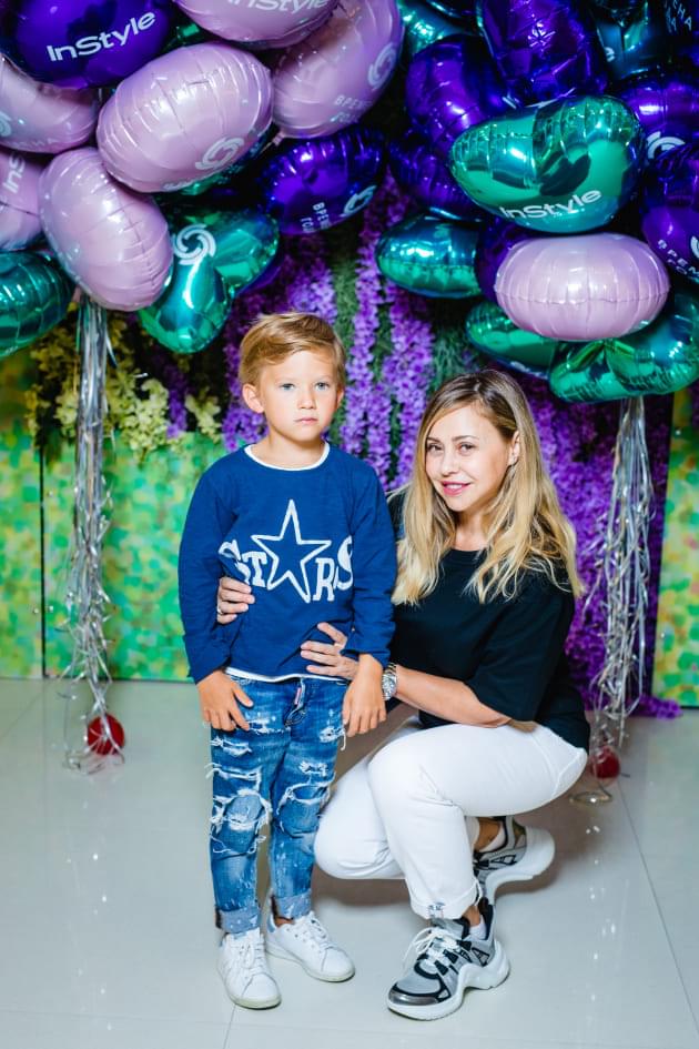 Vremena Goda And Instyle Magazine Held A Cheerful Celebration For Children And Their Parents With Dances And Sweets