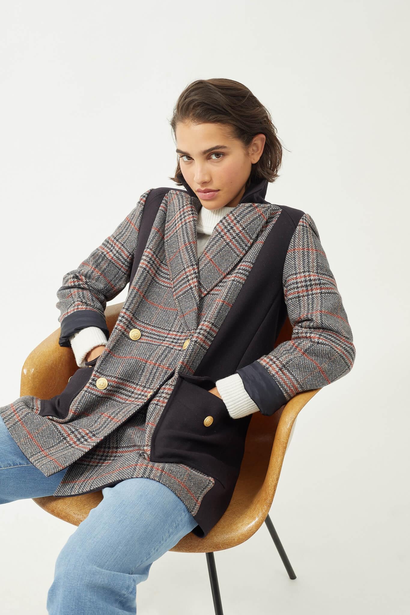 Сезонная распродажа в бутике Gerard Darel