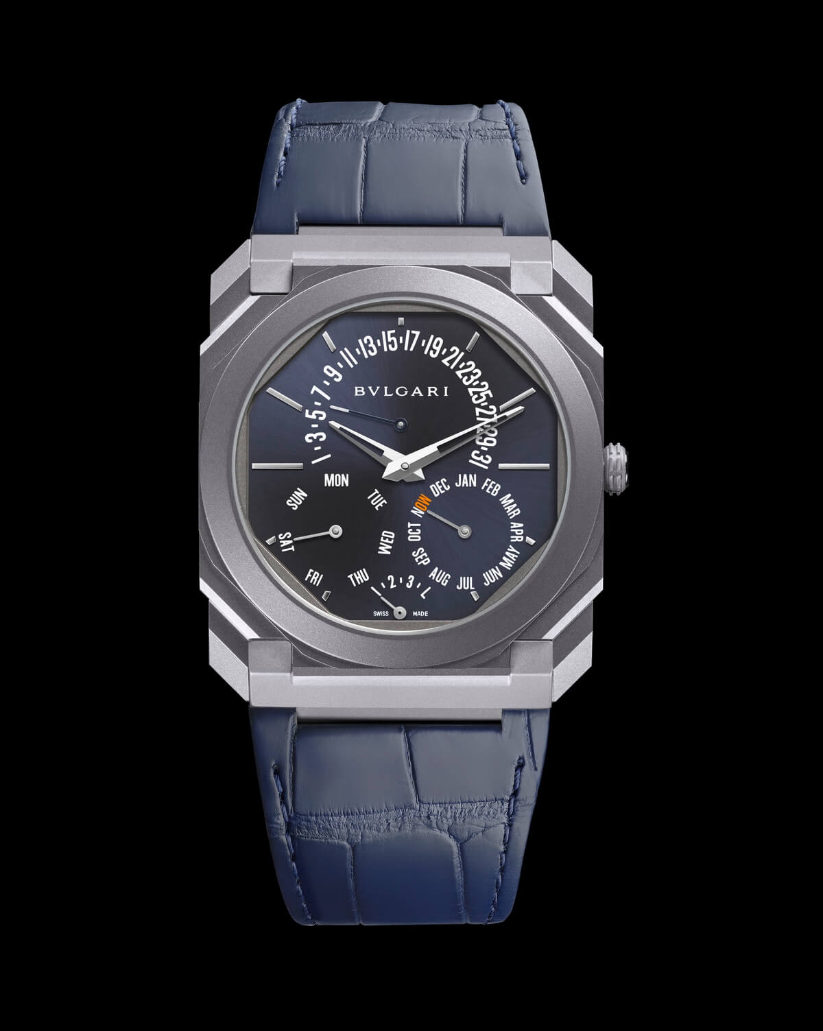 Часы с вечным календарем из тантала Octo Finissimo BVLGARI