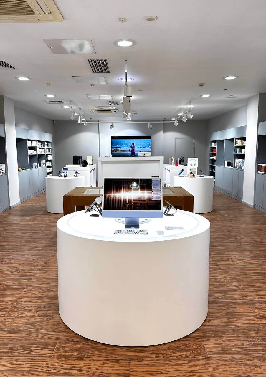 New Apple store