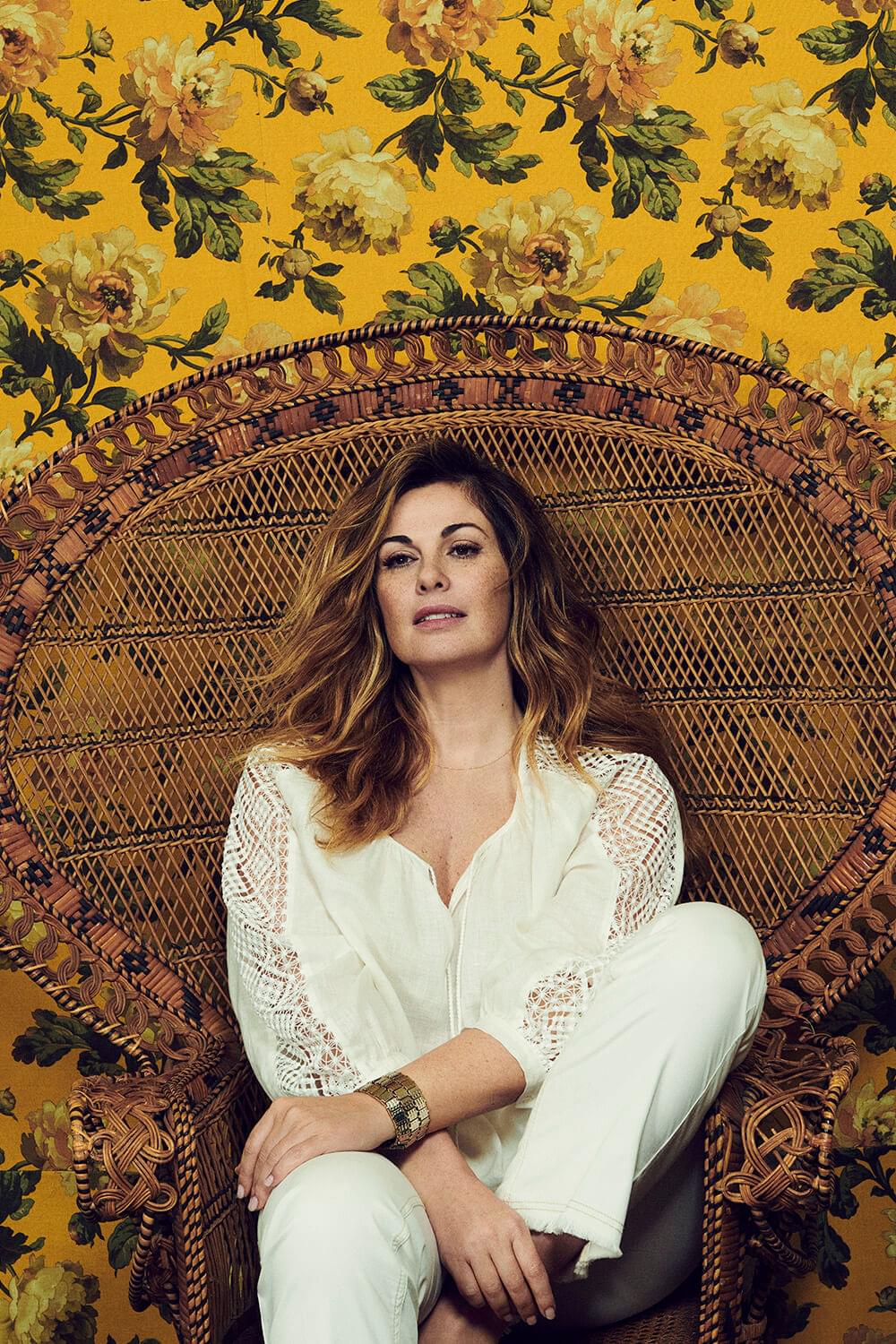 Скидки до 50% в Elena Miro