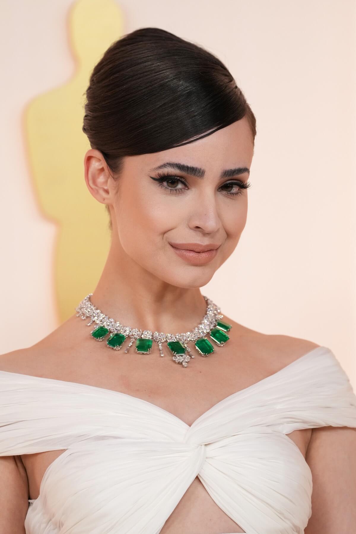 «Оскар-2023»: ювелирные образы звезд