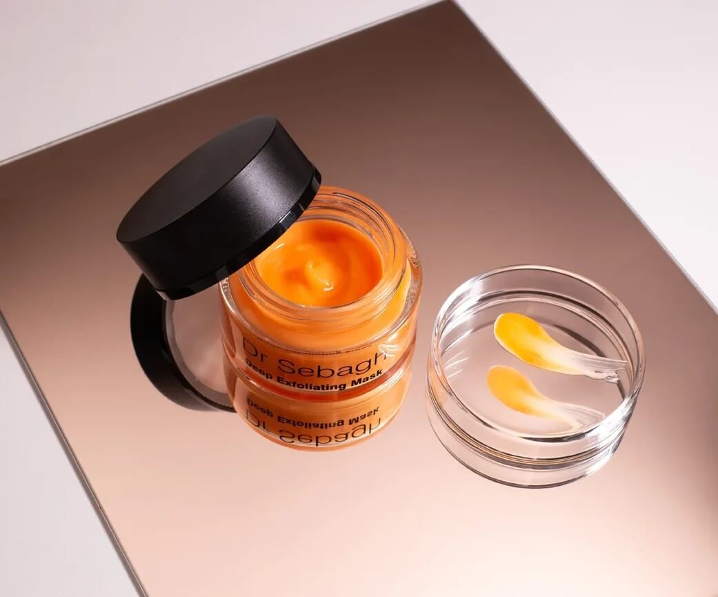 <div class='d-none d-md-block'>Dr. Sebagh Azelaic Acid Mask</div>
<div class='d-block d-sm-none'>Dr. Sebagh Azelaic<br>Acid Mask</div>