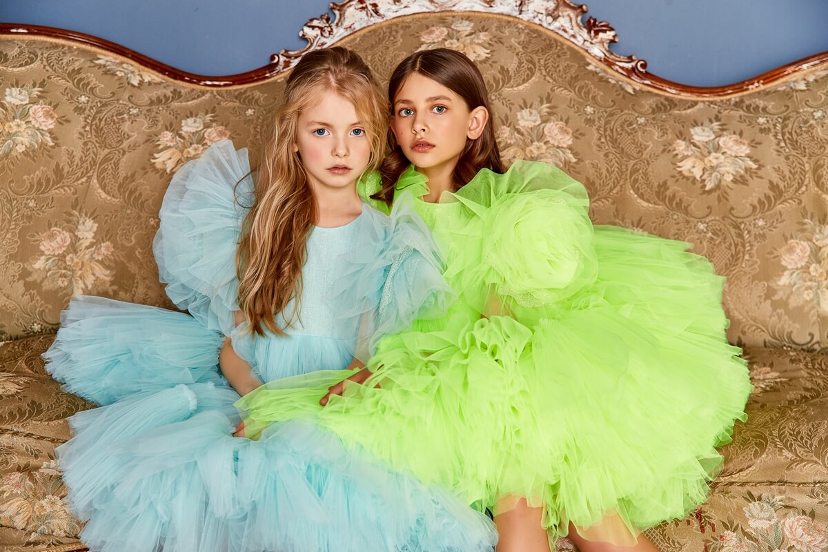 Новая коллекция платьев Sasha Kim