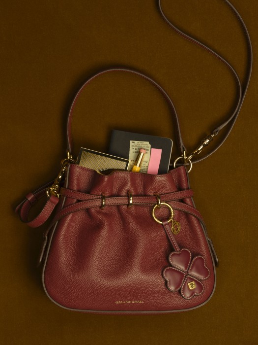 Скидки до 50% в Gerard Darel