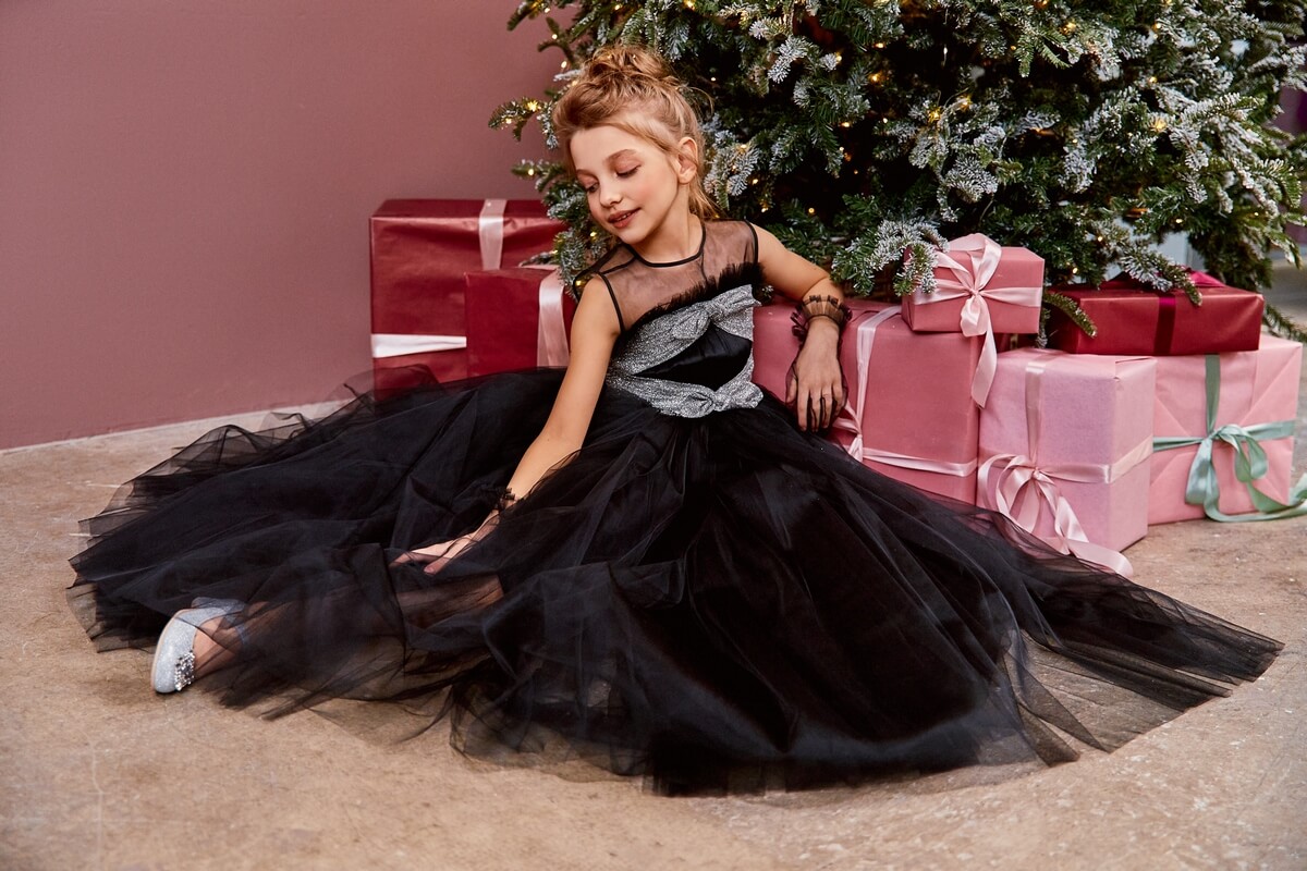 Новая коллекция платьев Sasha Kim