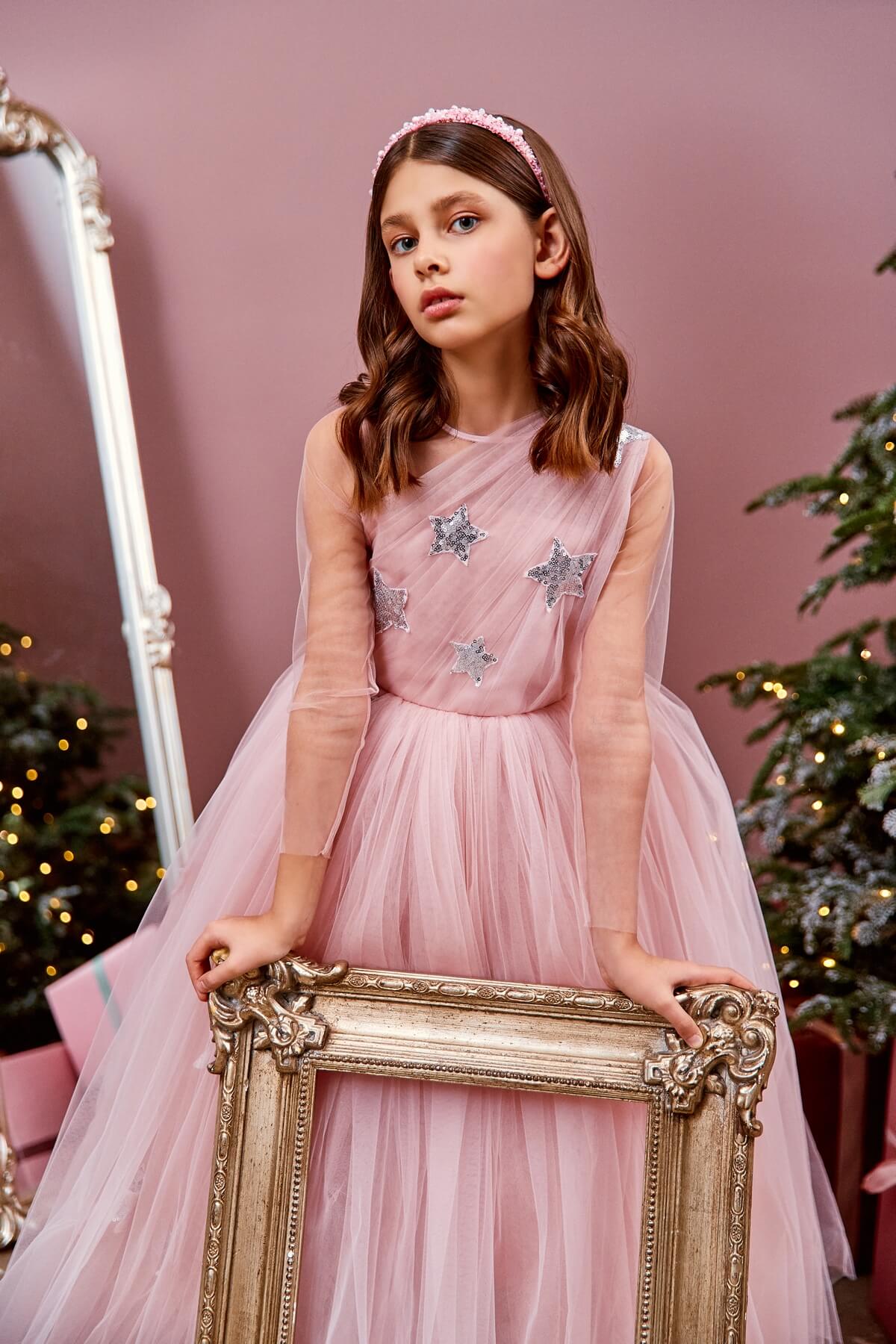 Новая коллекция платьев Sasha Kim