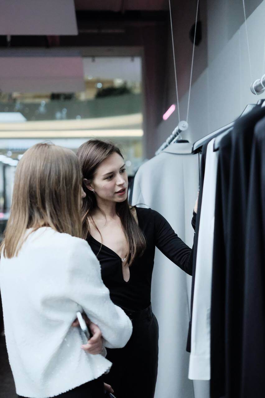 Вечеринка по случаю открытия бутика SASHAVERSE