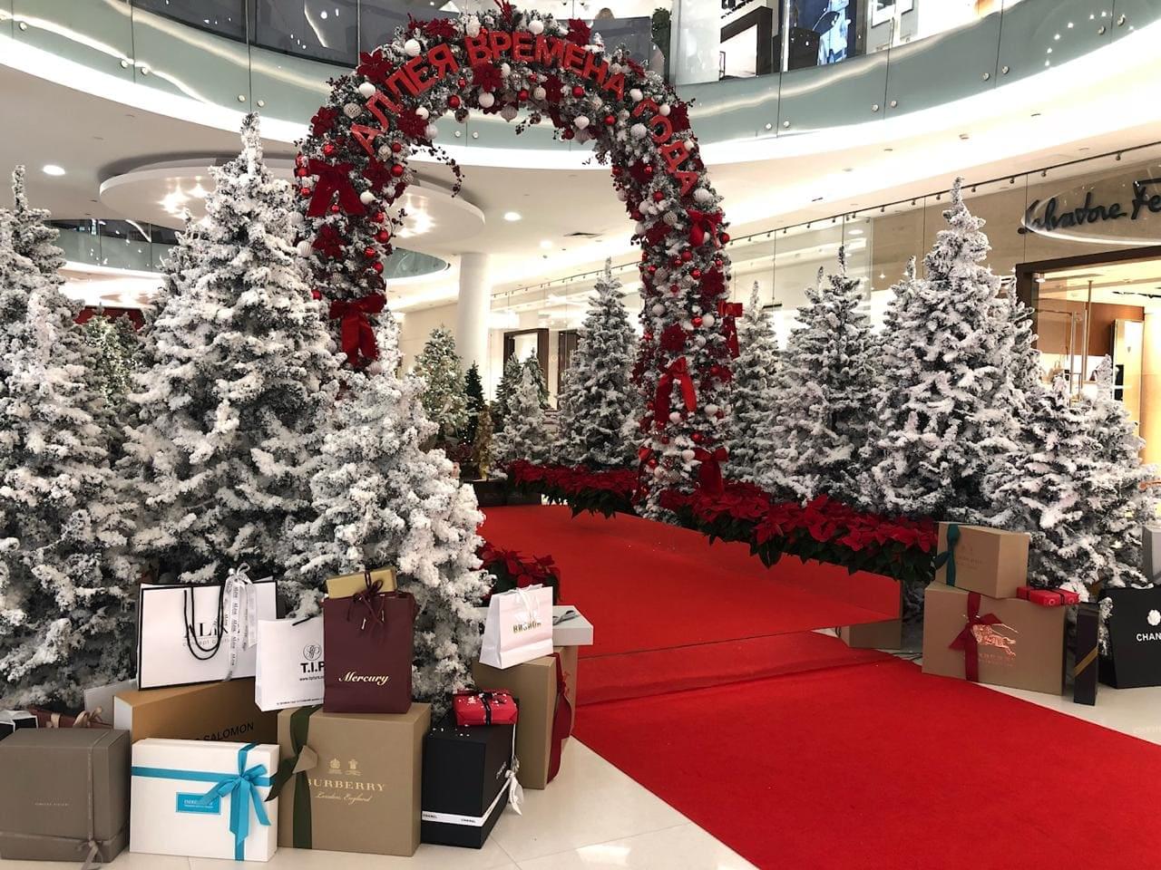 Новогодняя ярмарка во «Временах Года»