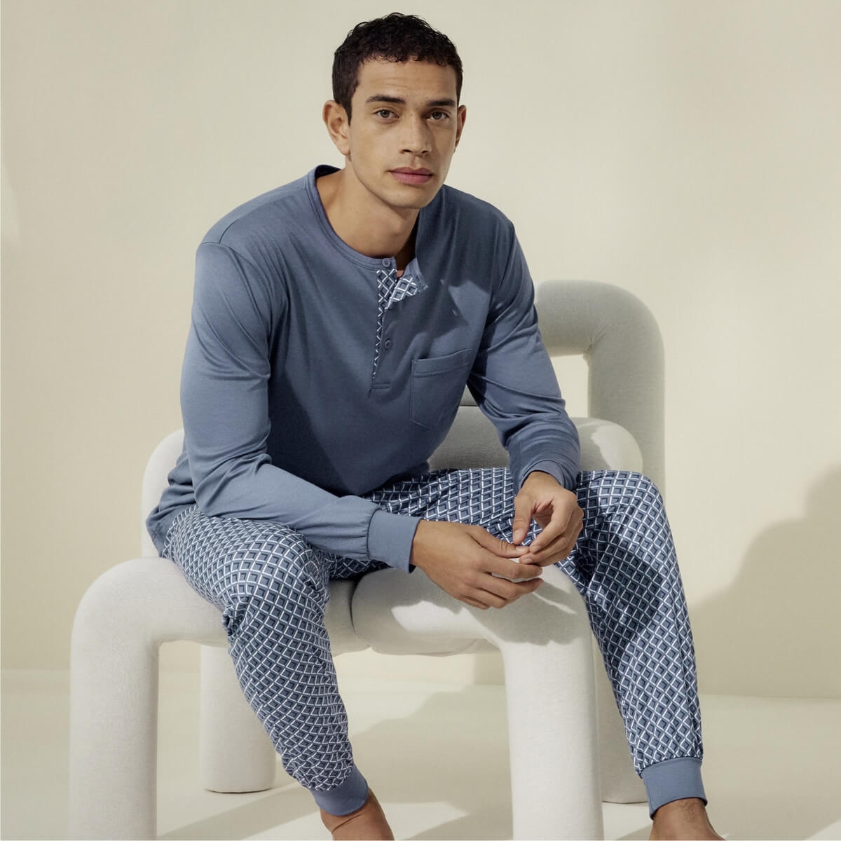 Линия одежды для глубокого на Calida Deepsleepwear в X.O.