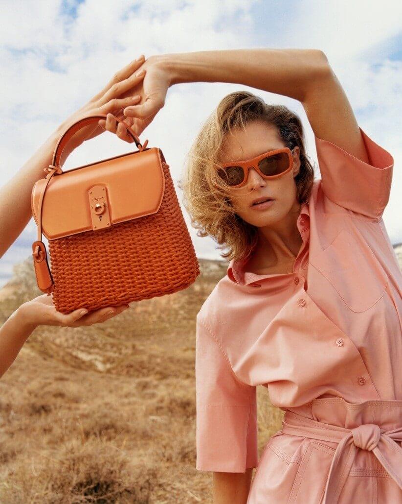 Скидки до 50% в Salvatore Ferragamo
