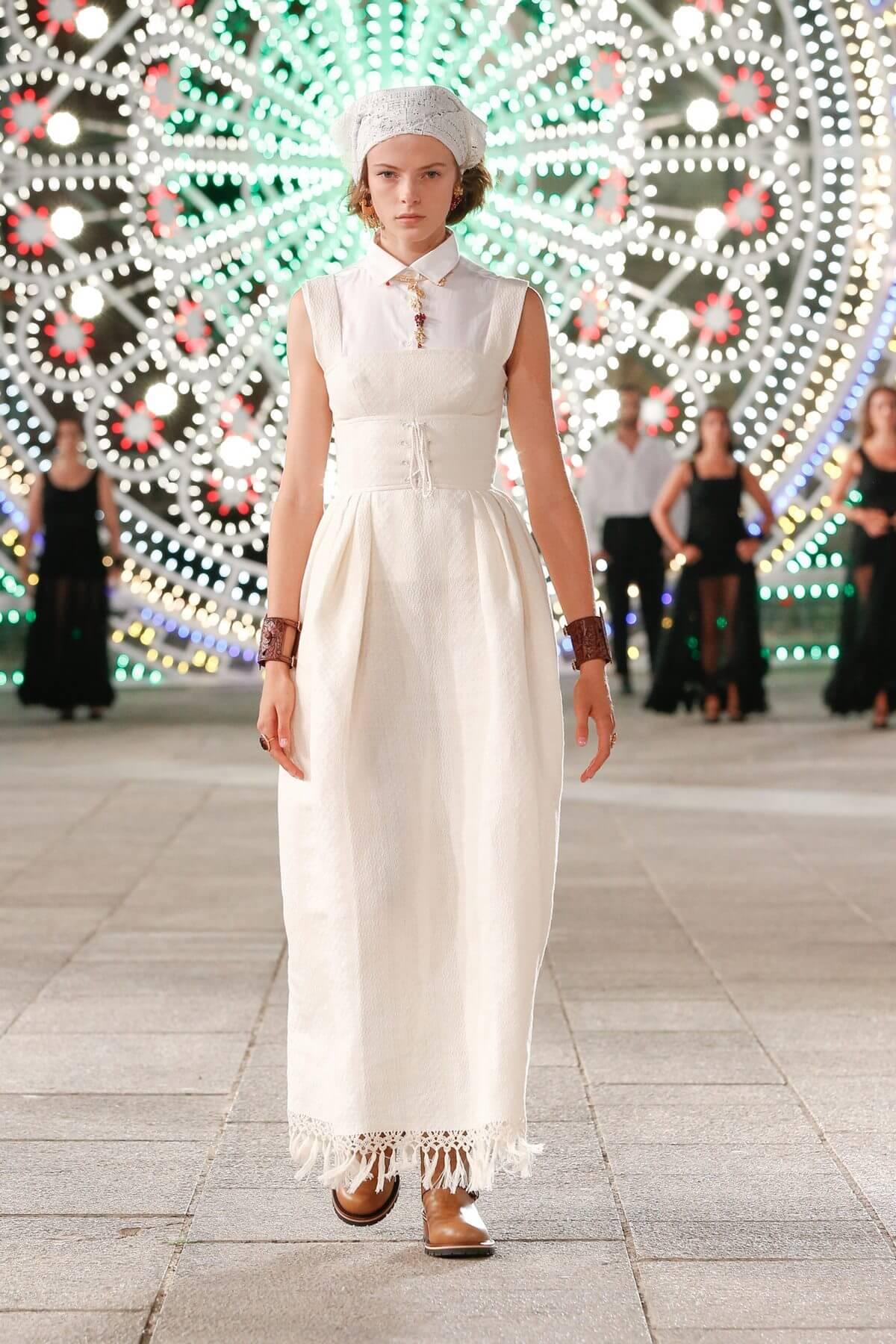 Christian Dior Resort 2021 collection in Vremena Goda Galleries