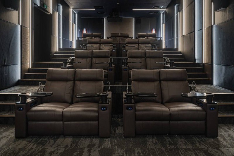 Закрытие на обновление кинотеатра