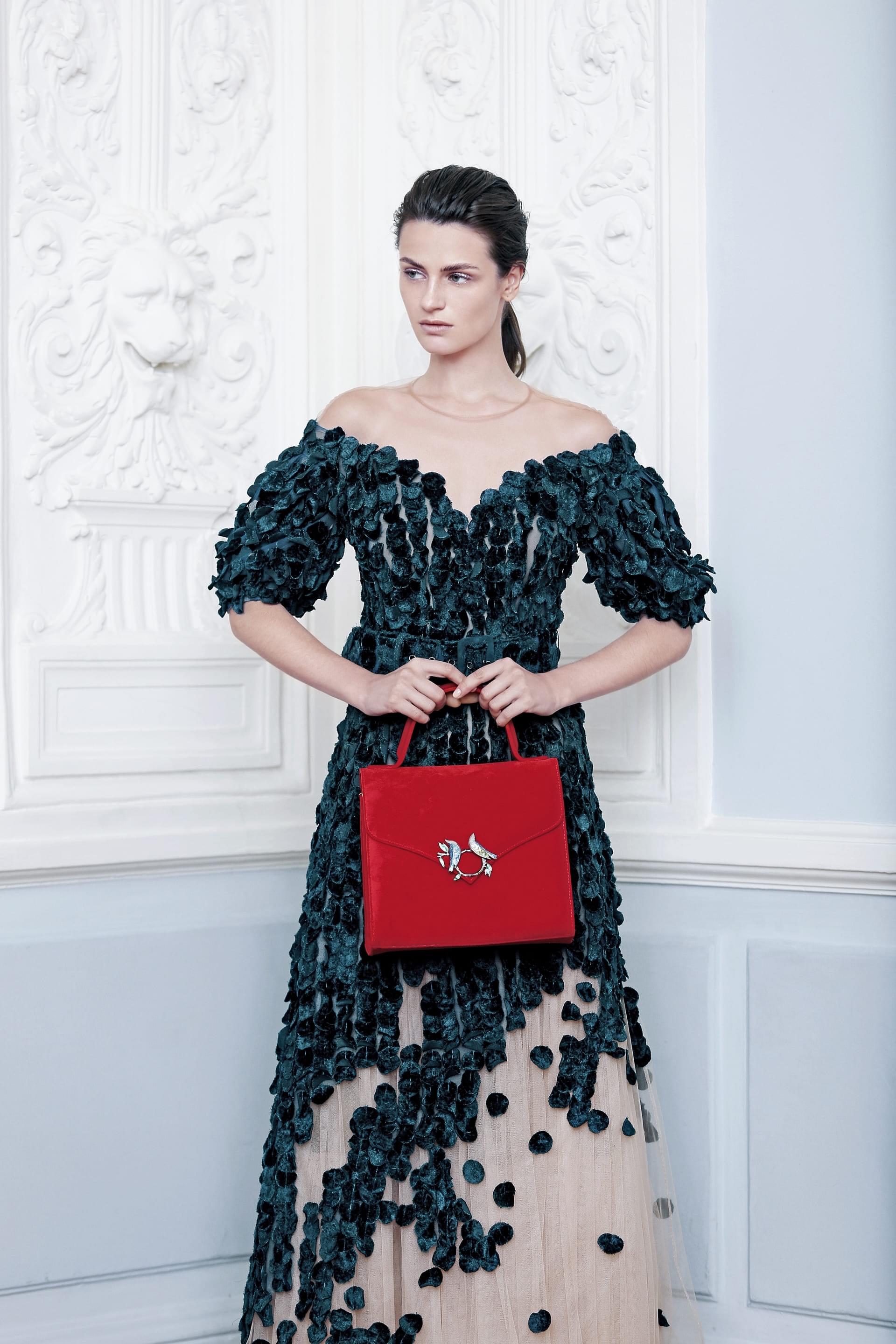 Sample Sale в бутике Alena Akhmadullina!