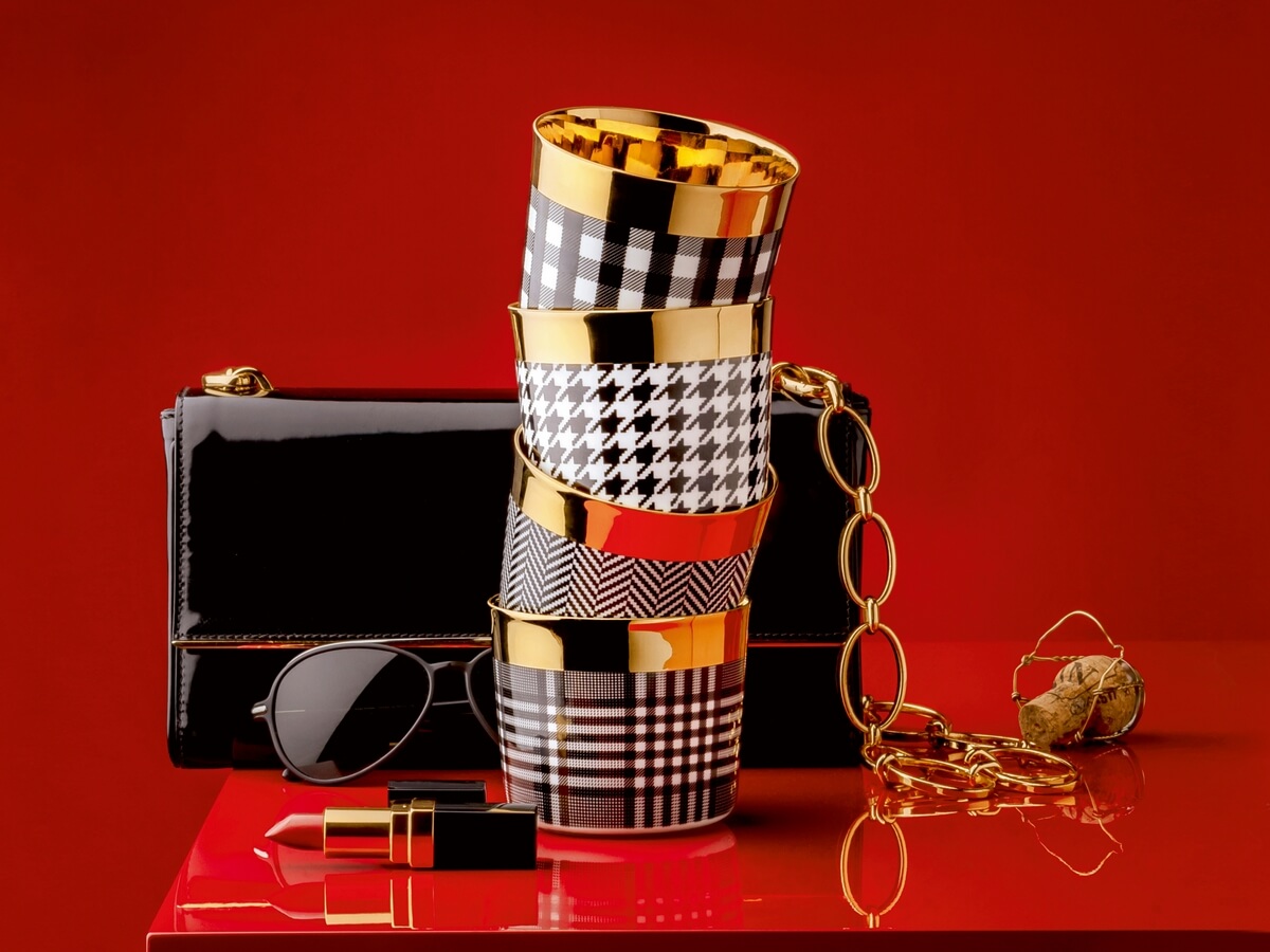 100  тысяч рублей в подарок при покупке в магазине «Дом Фарфора»!