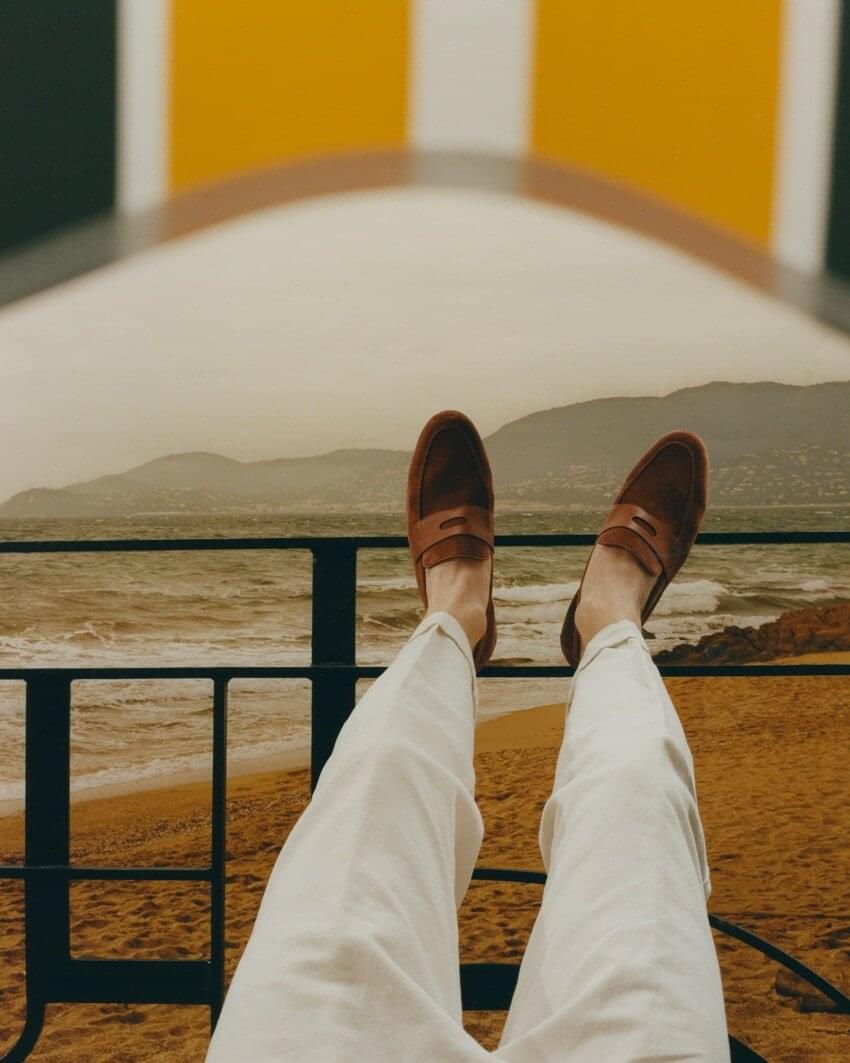 Лоферы из новой коллекции John Lobb в бутике St-James