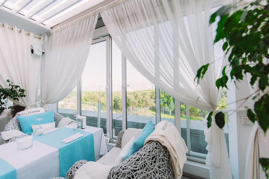 Летняя терраса в ресторане Spettacolo!