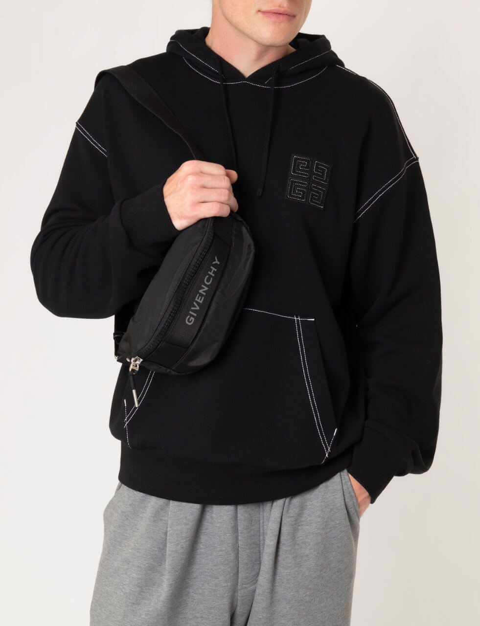 Коллекция Givenchy в бутике Bronka Fashion