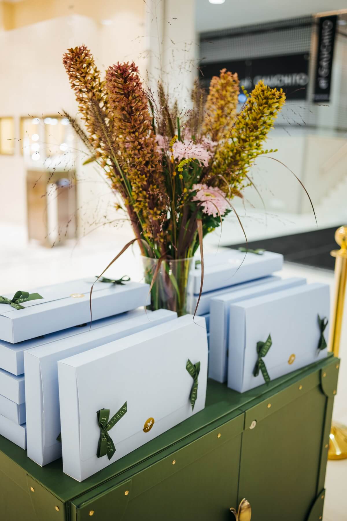 Trunk Show of the Truffle Bee table textile brand