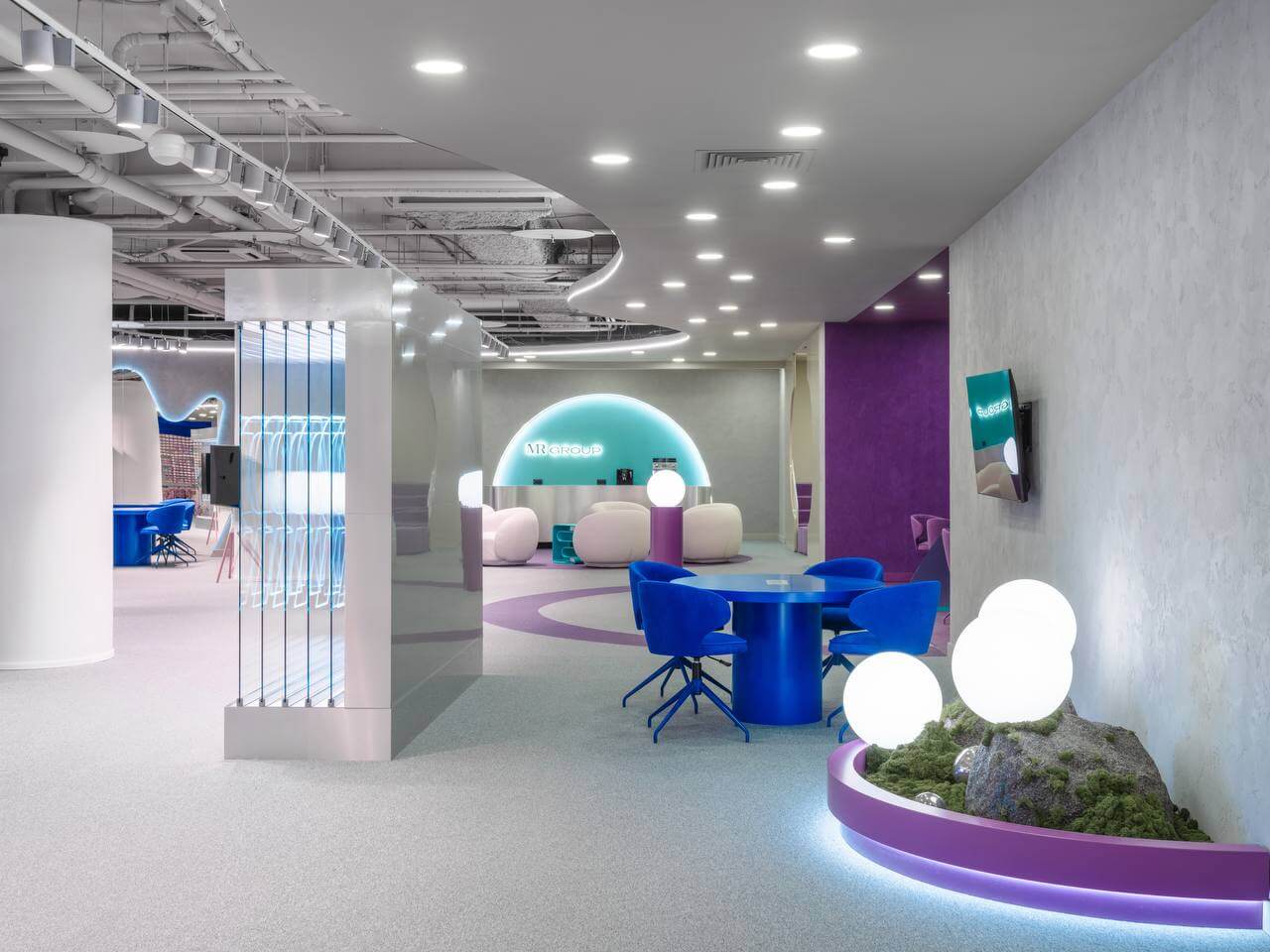 Mr group's pop-up space