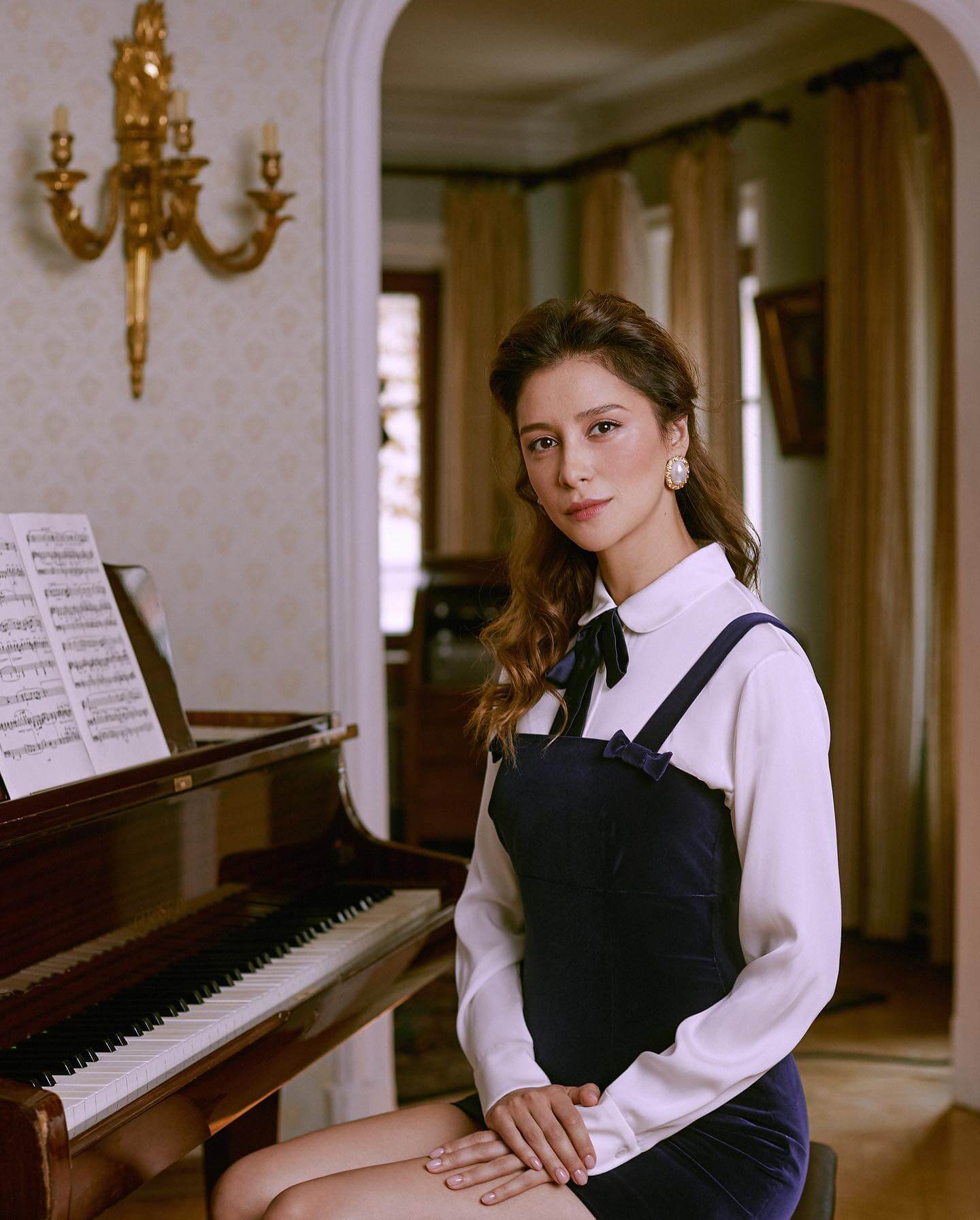 Равшана Куркова для OLOLOL