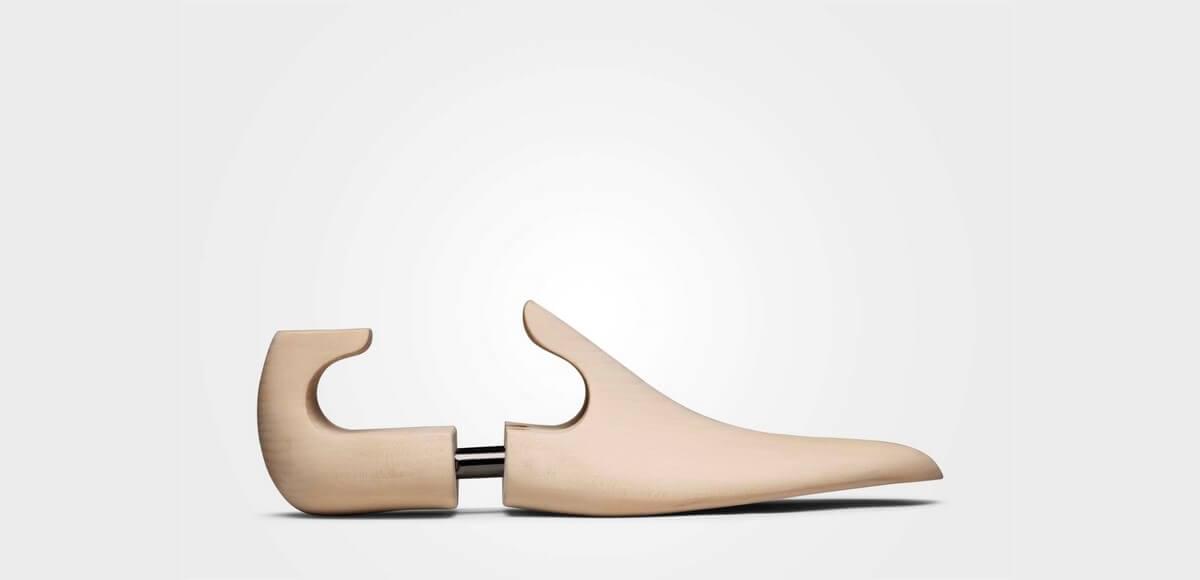 Подарок за покупку от John Lobb