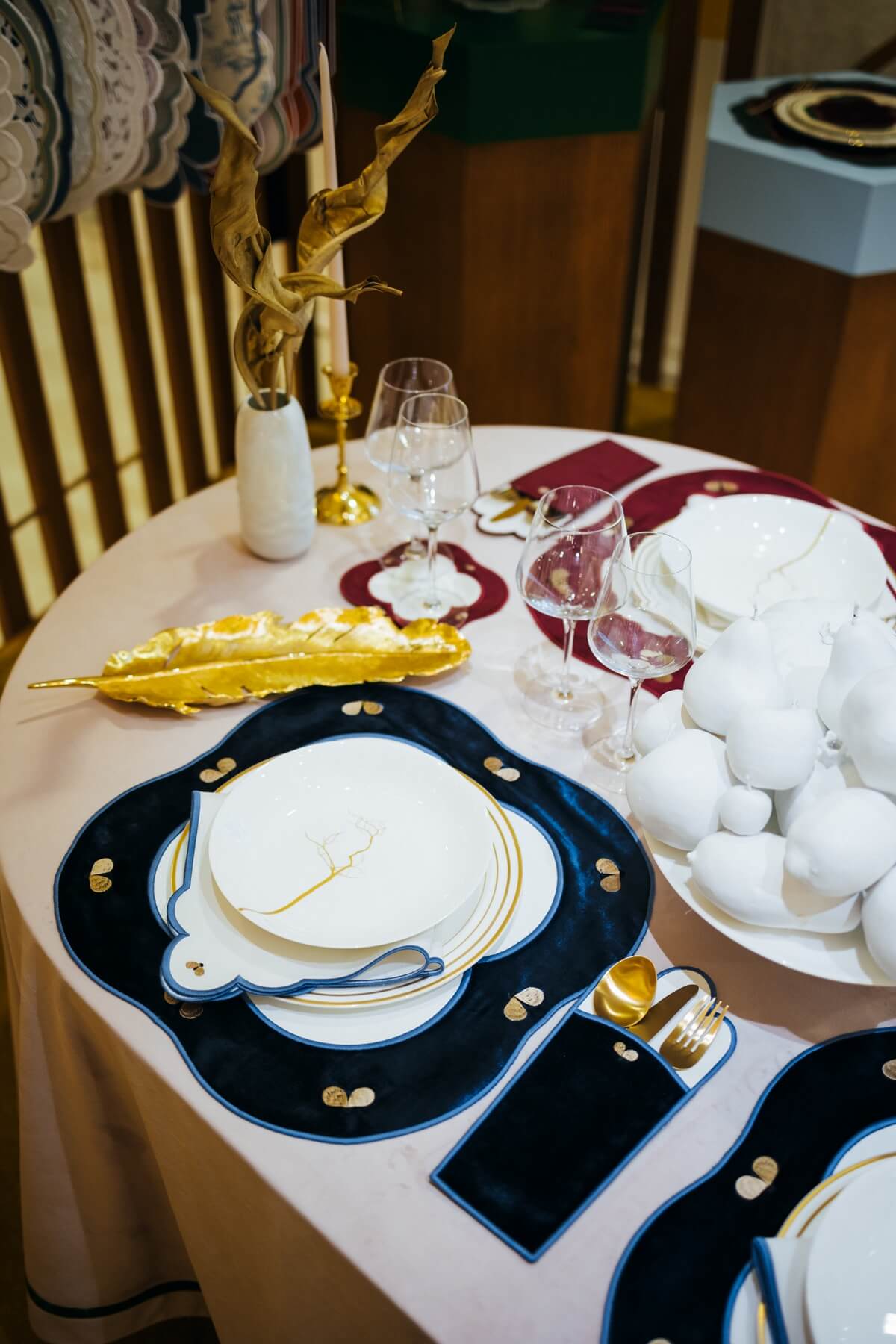 Trunk Show of the Truffle Bee table textile brand