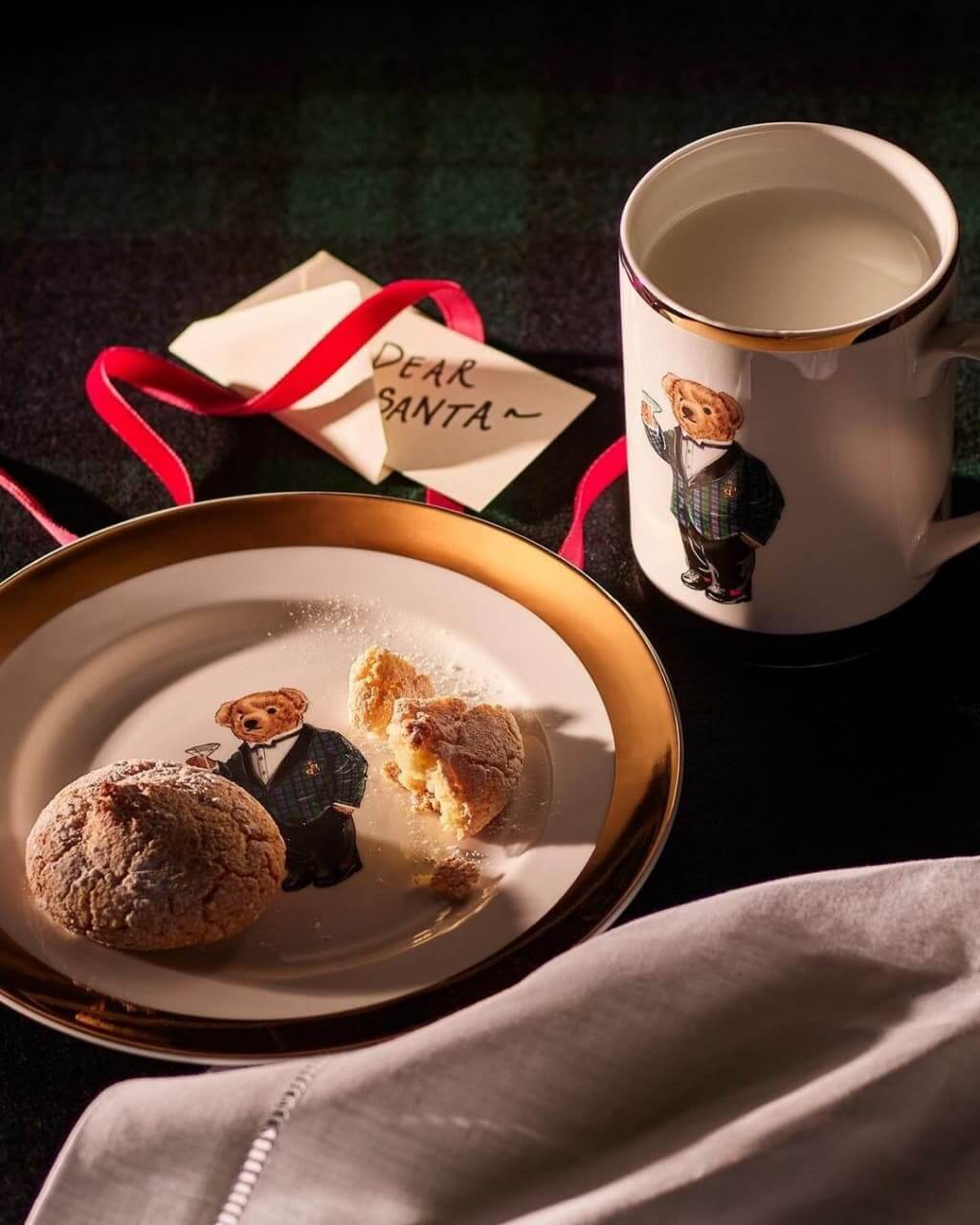 Коллекции сервиза для украшения праздничного стола