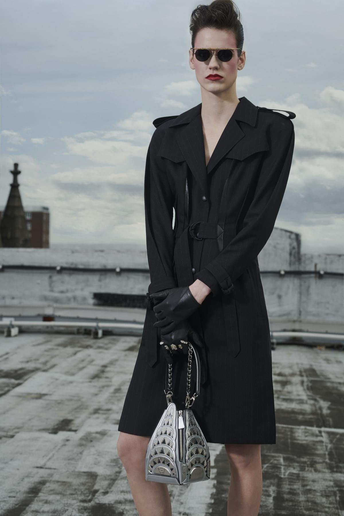 Познакомьтесь с ключевыми образами коллекции Louis Vuitton Круиз 2020