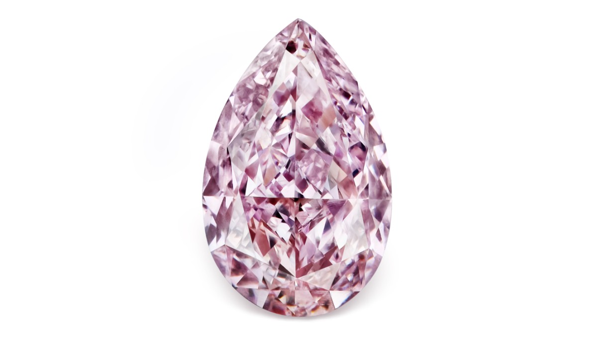 Коллекция розовых бриллиантов PARURE ATELIER