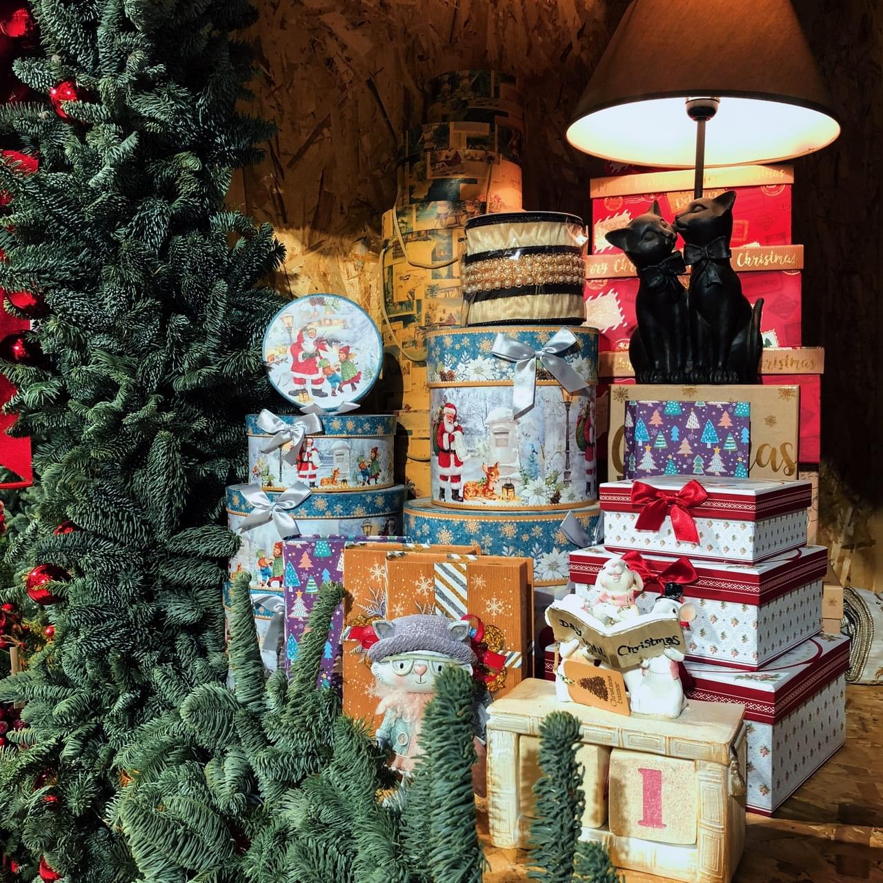 Новогодняя ярмарка во «Временах Года»