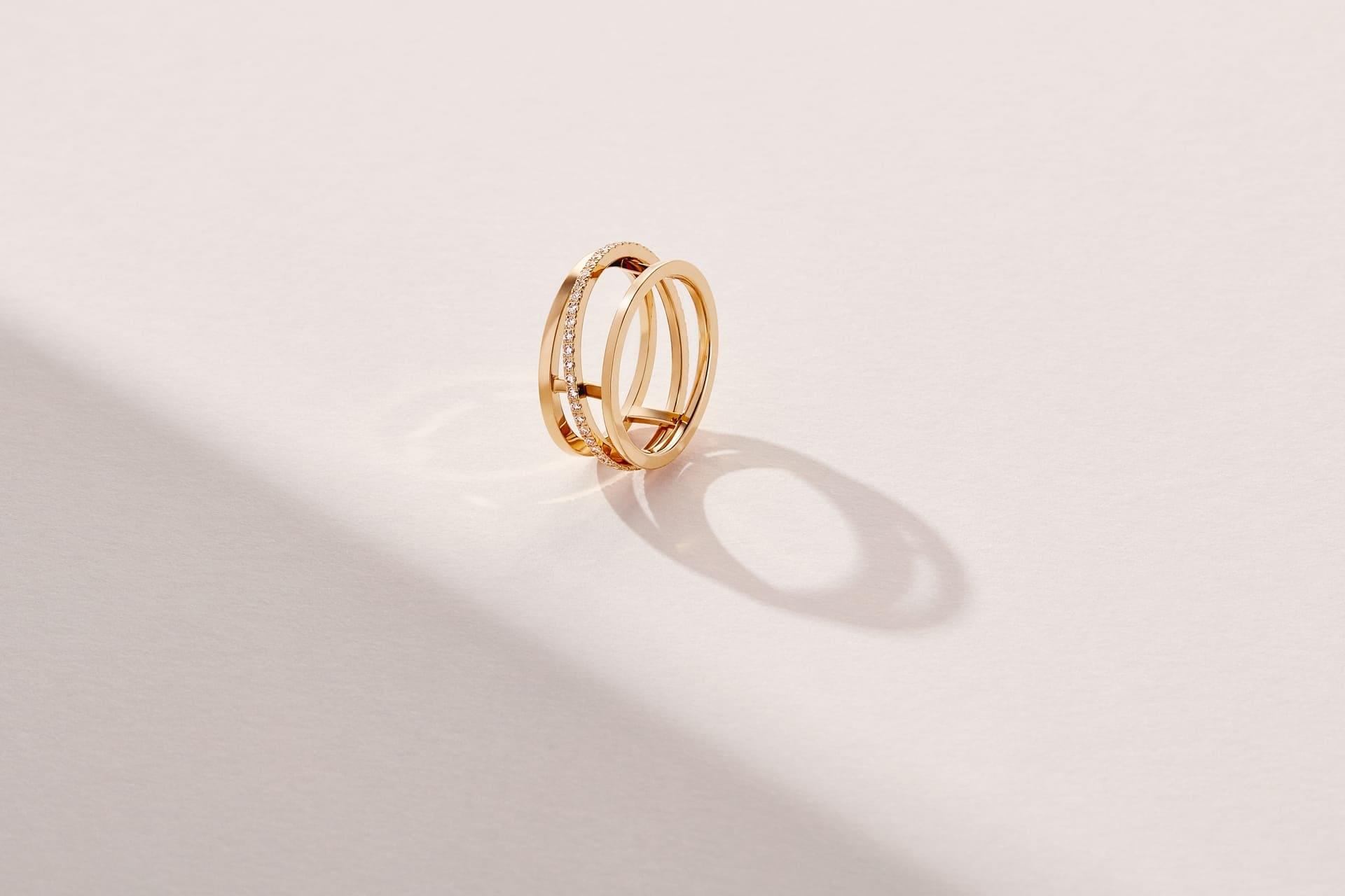 De Beers анонсирует новую эстетику, представляя кольцо The Horizon