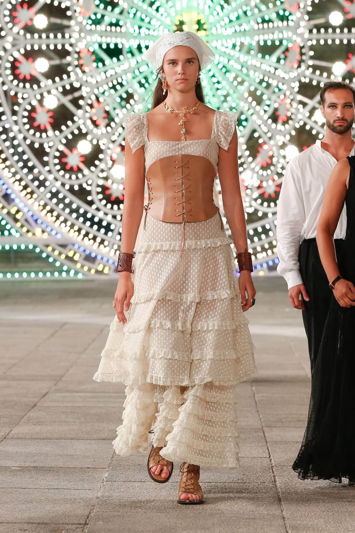Christian Dior Resort 2021 collection in Vremena Goda Galleries
