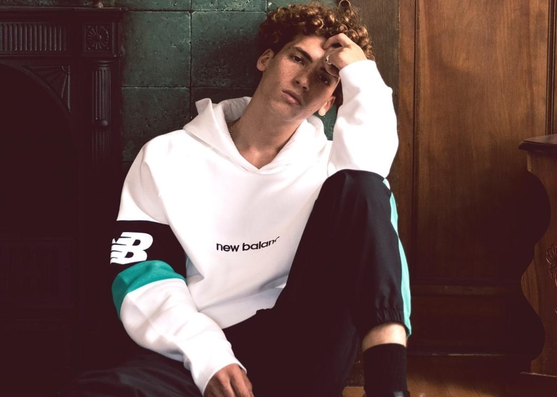 Сезонная распродажа в New Balance