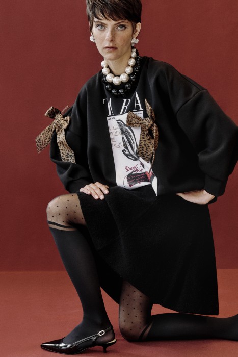 Новогодние образы в Tara Jarmon