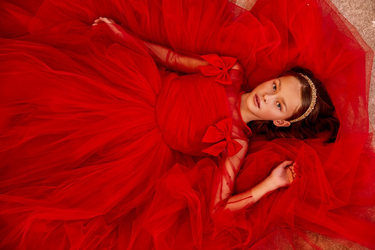 Новая коллекция платьев Sasha Kim